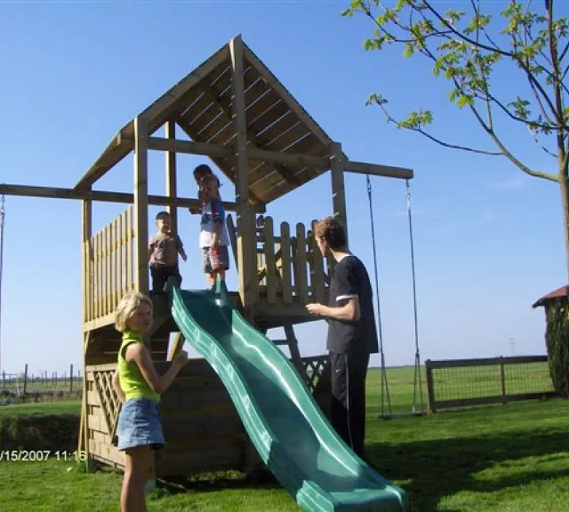 Speelhuisje